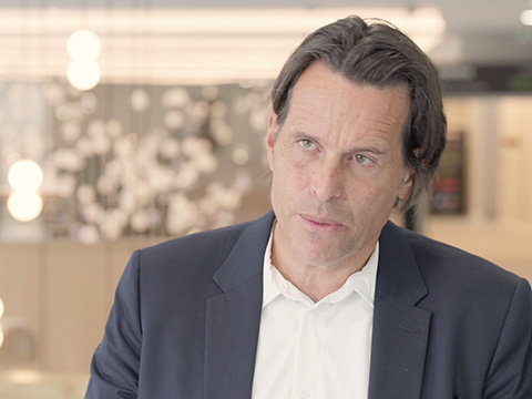 Thumbnail for Lutz Sch&uuml;ler video